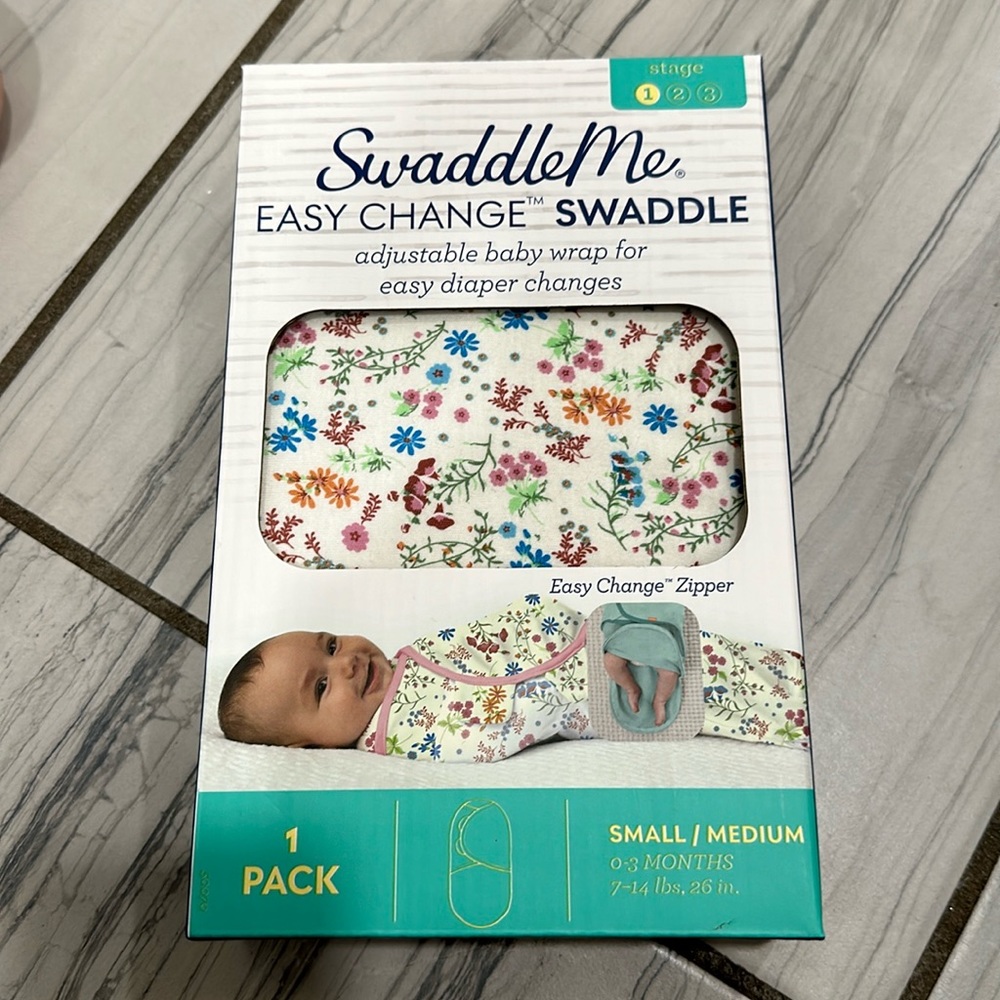 Baby swaddle